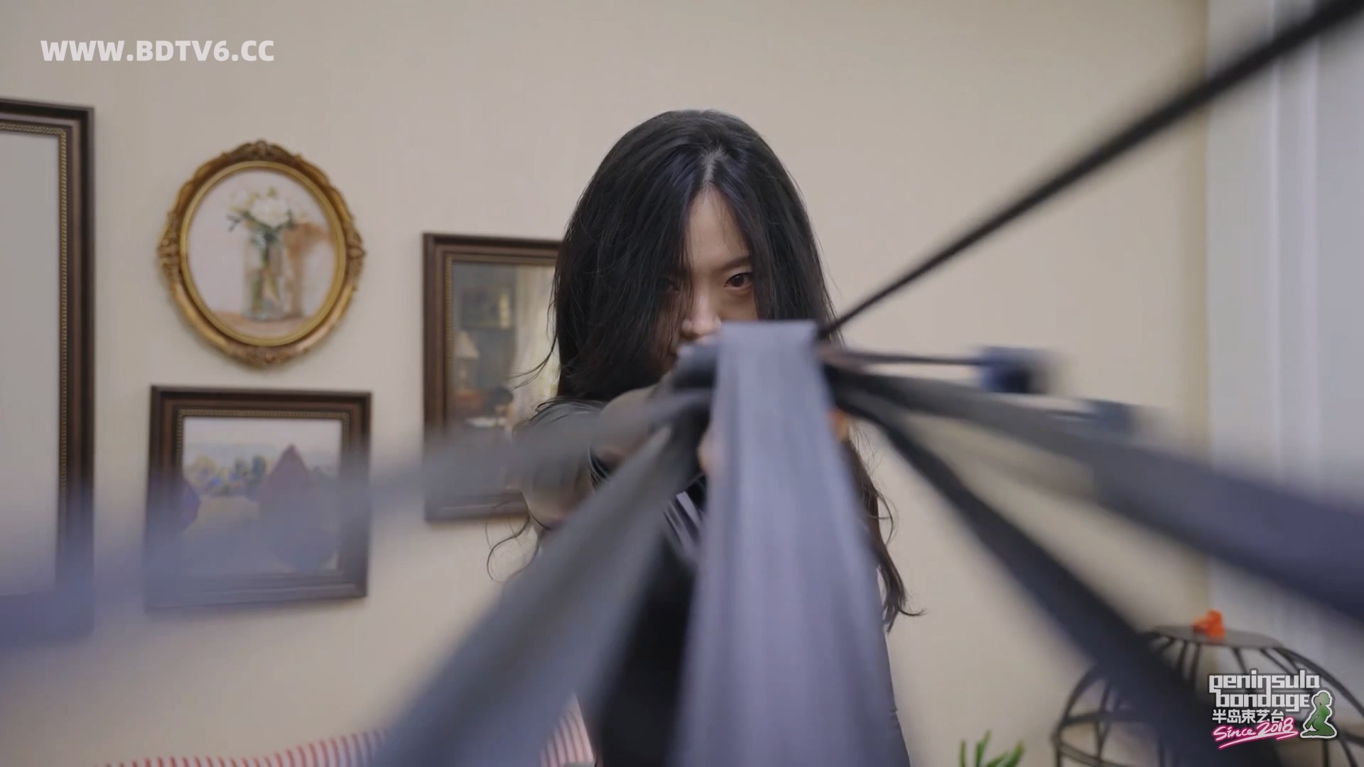 YT2978 ★天下武功,唯缚不破.mp4_20251011_020751.159.jpg