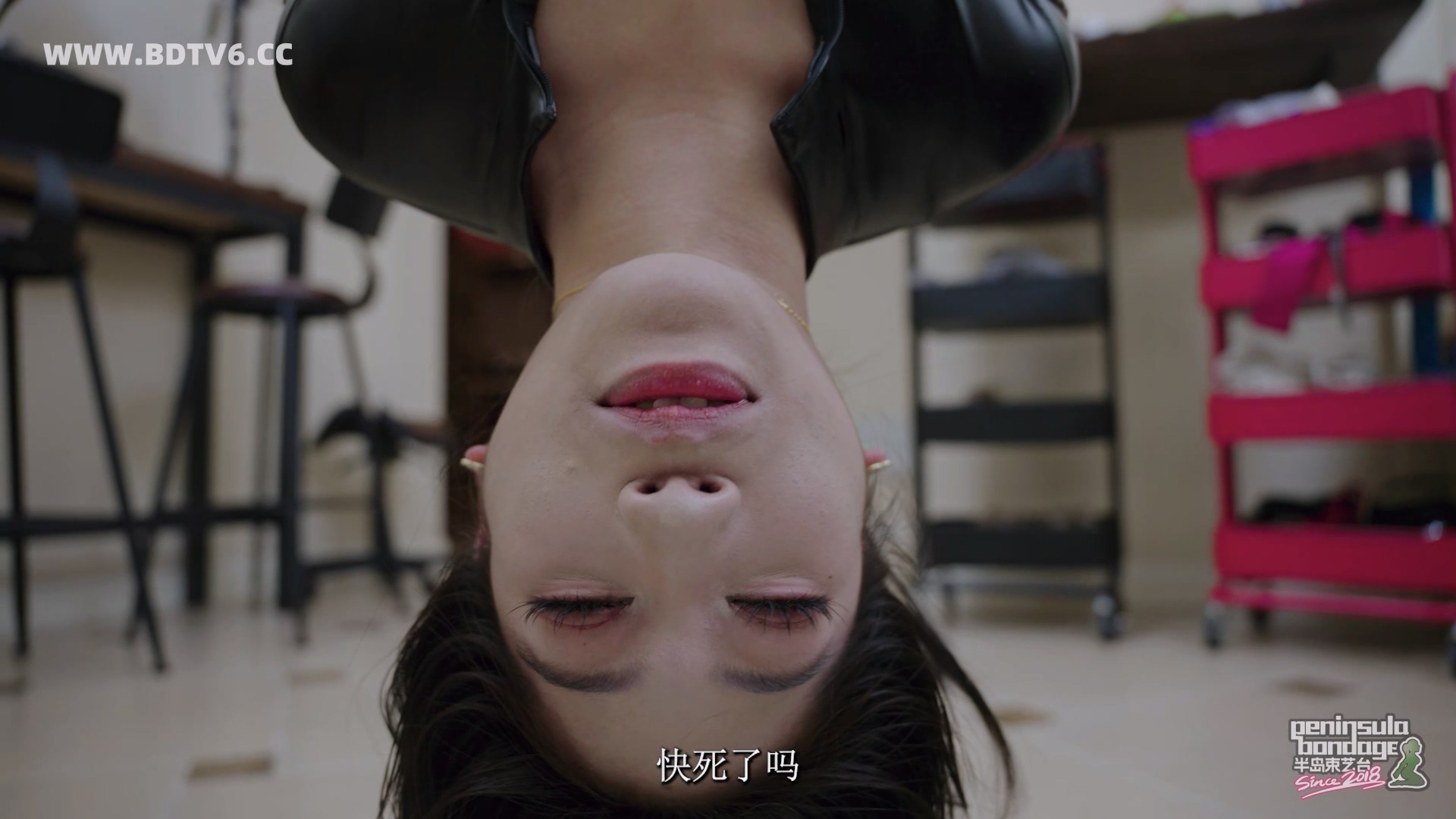 YT2987 半岛特约教程第十二课:基于万能绳库的倒吊.mp4_20251020_061229.269.jpg