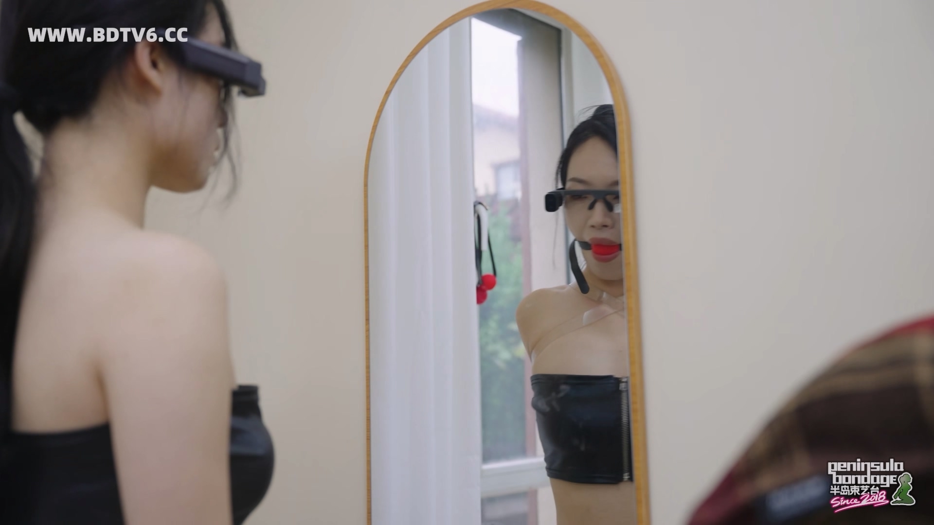 YT2996 来自2225年的问候.mp4_20251031_235809.853.jpg