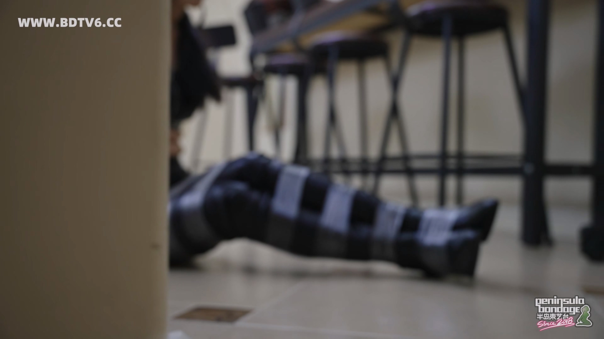 YT2996 来自2225年的问候.mp4_20251031_235918.042.jpg