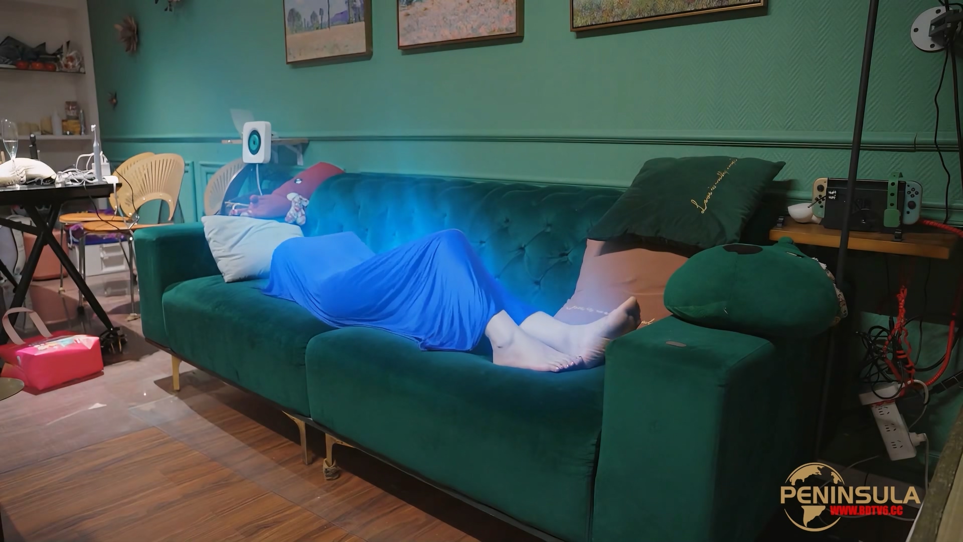 YT3018 开局一头鲸.mp4_20251121_035255.591.jpg