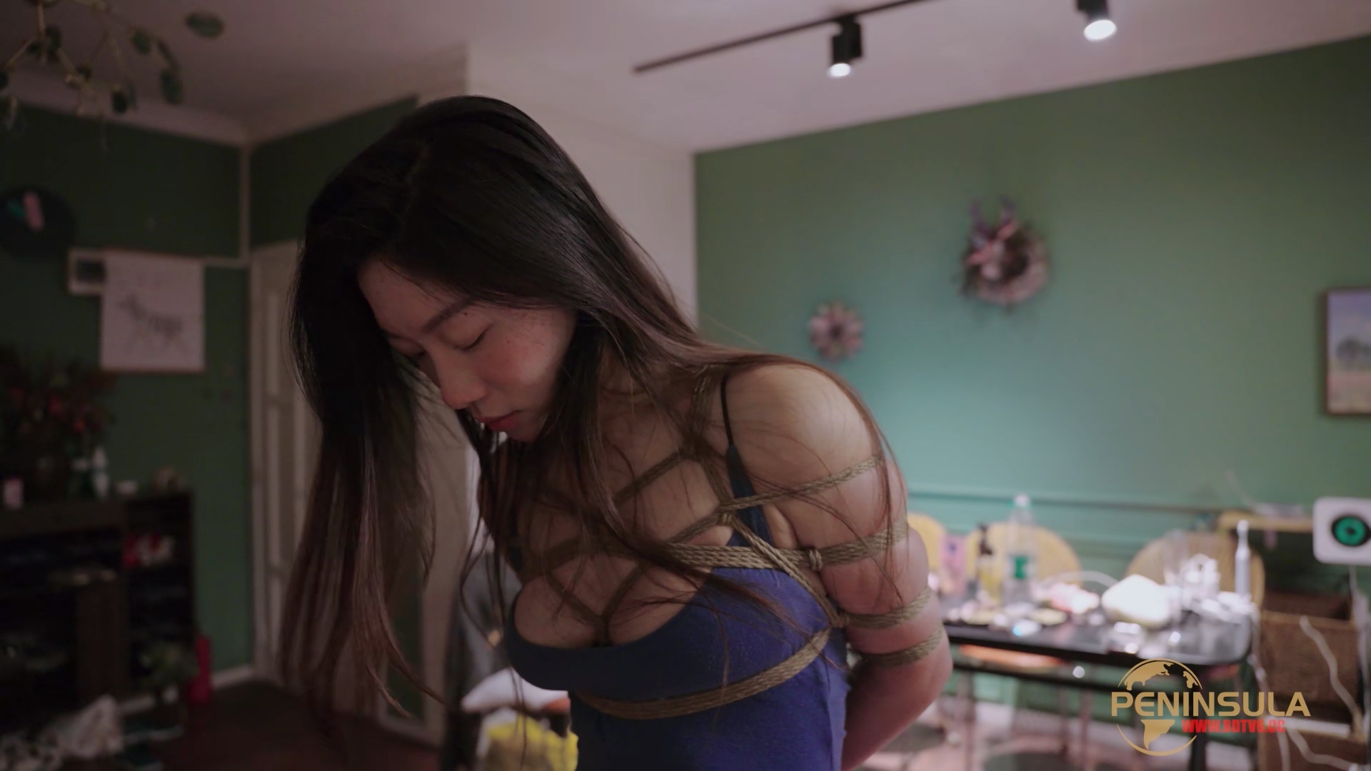 YT3018 开局一头鲸.mp4_20251121_035351.047.jpg