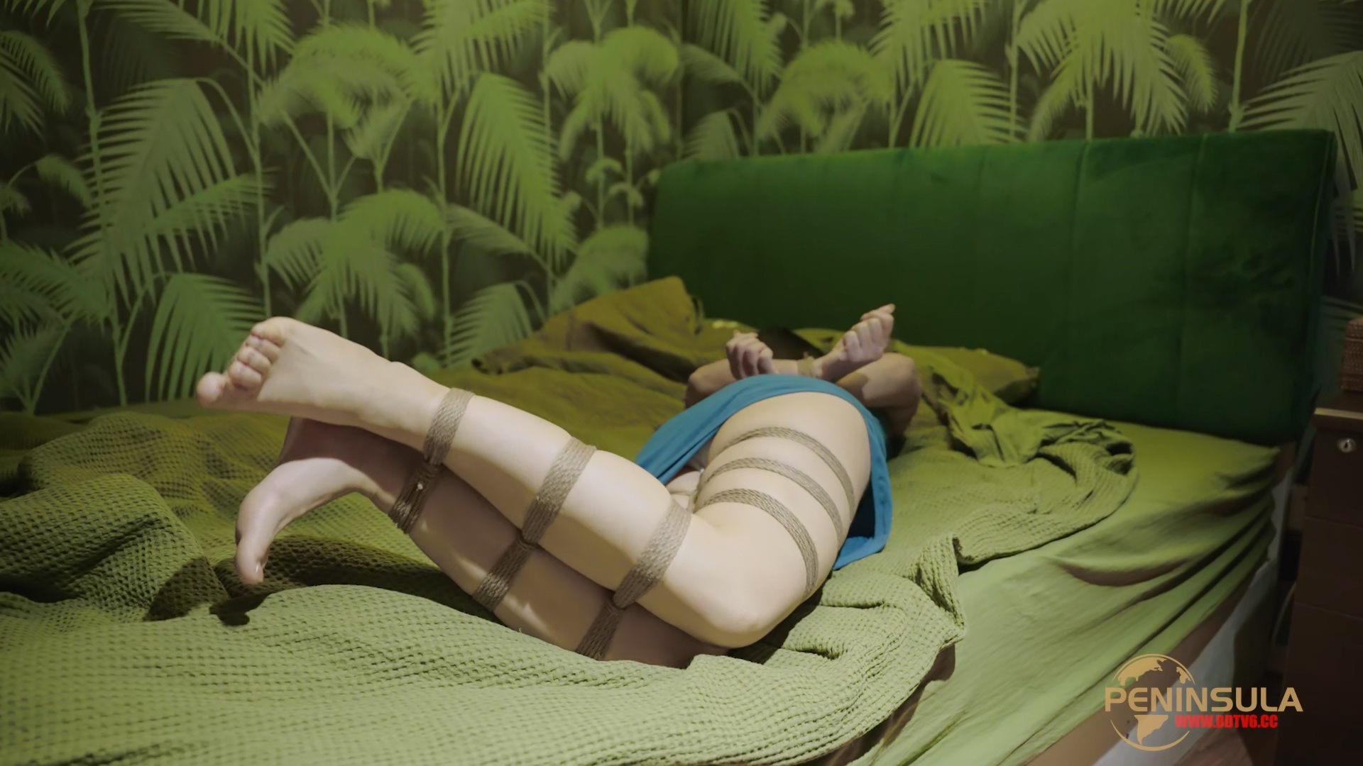 YT3018 开局一头鲸.mp4_20251121_035433.093.jpg