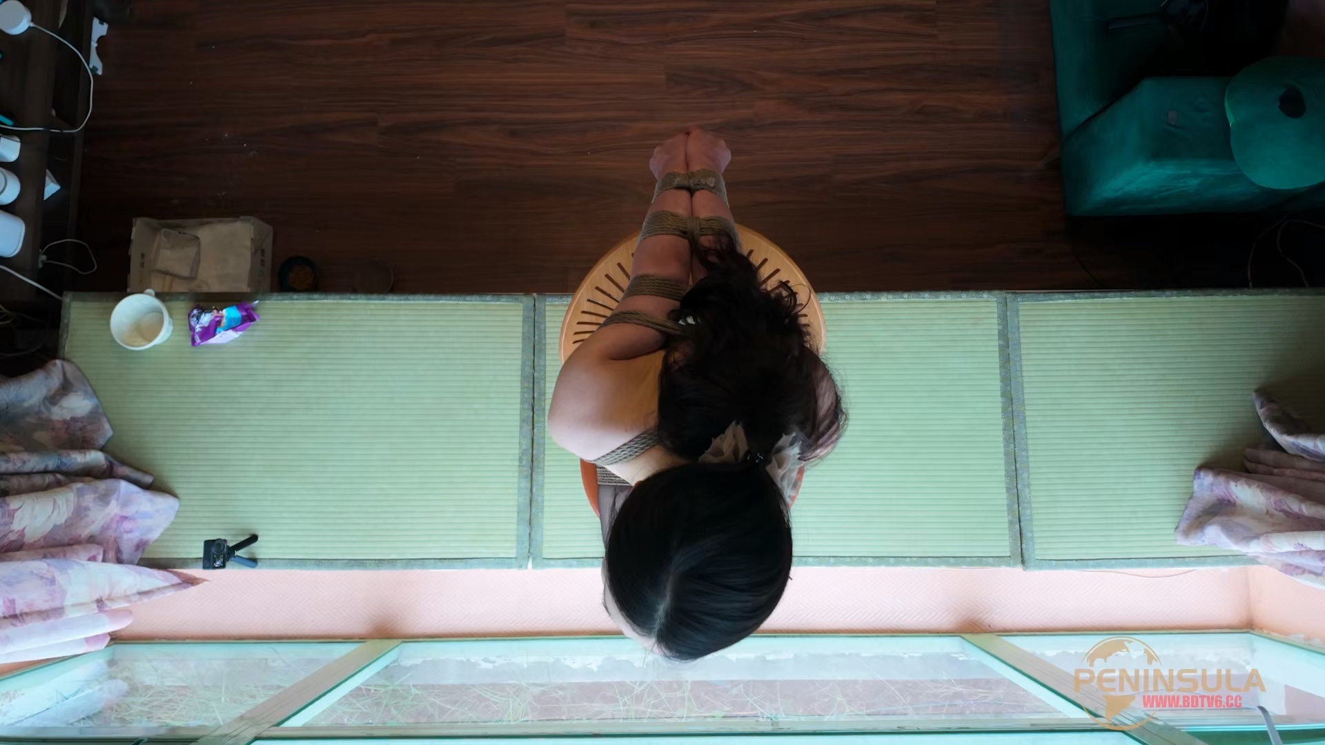 YT3024 桃子之窗.mp4_20251126_234019.345.jpg