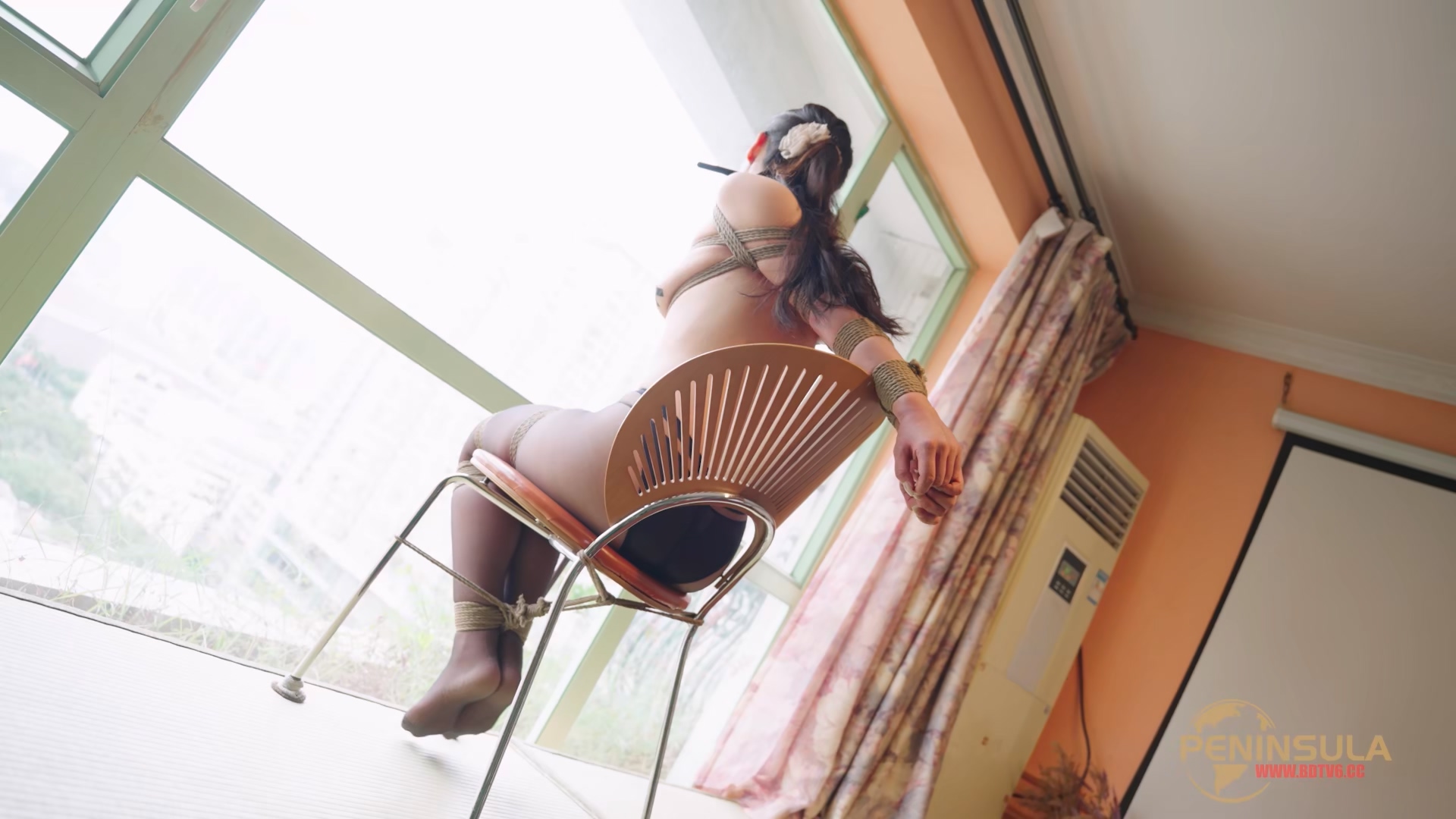 YT3024 桃子之窗.mp4_20251126_234029.733.jpg