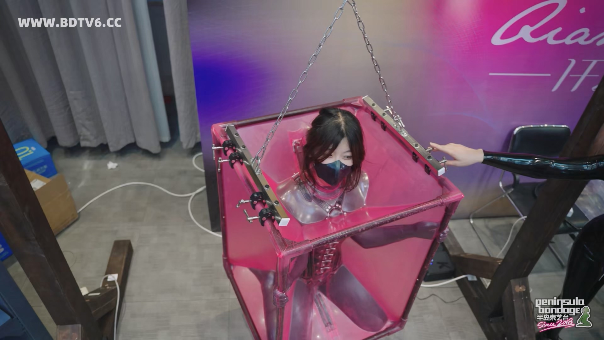 YT3034 ★感官于市:胶.mp4_20251208_024427.791.jpg