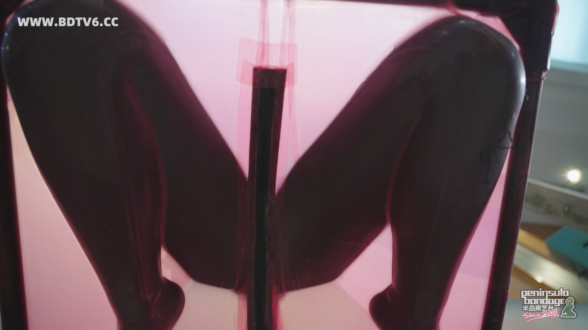 YT3034 ★感官于市:胶.mp4_20251208_024452.332.jpg