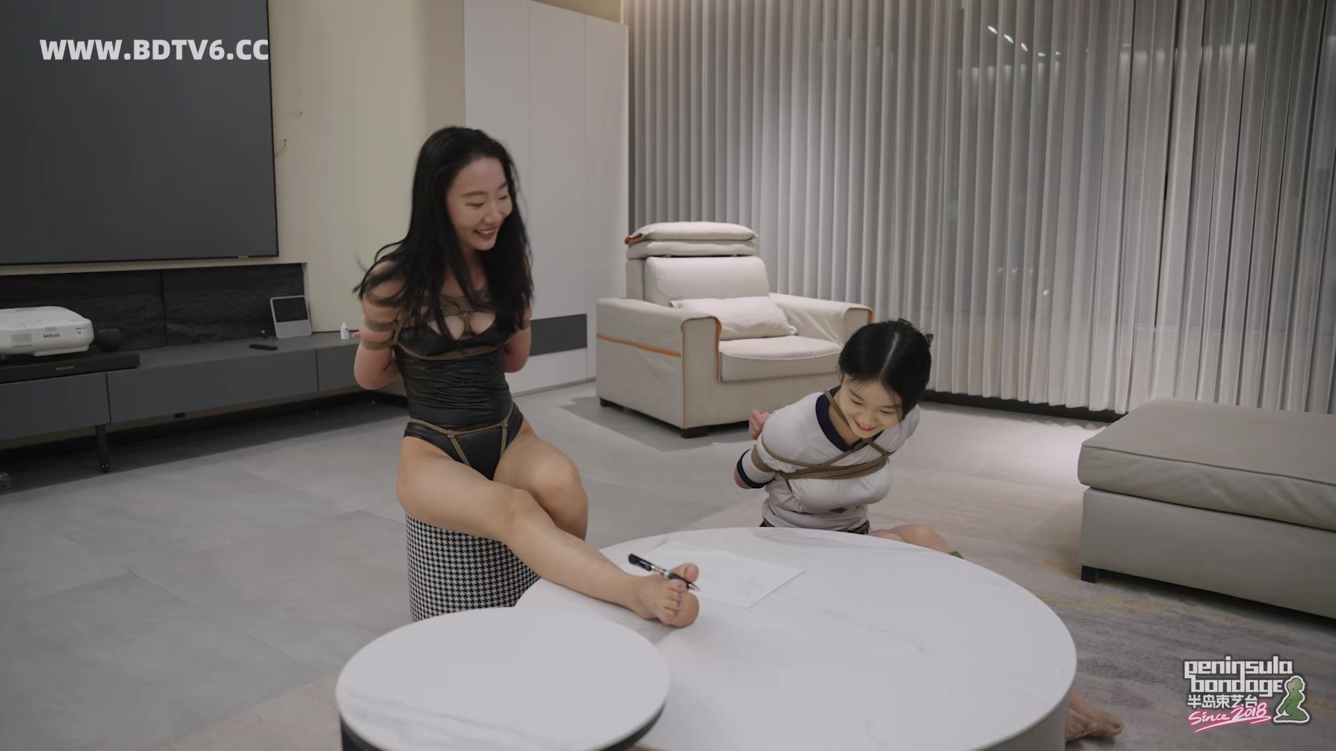 YT3033 脚绘识图.mp4_20251210_015622.203.jpg