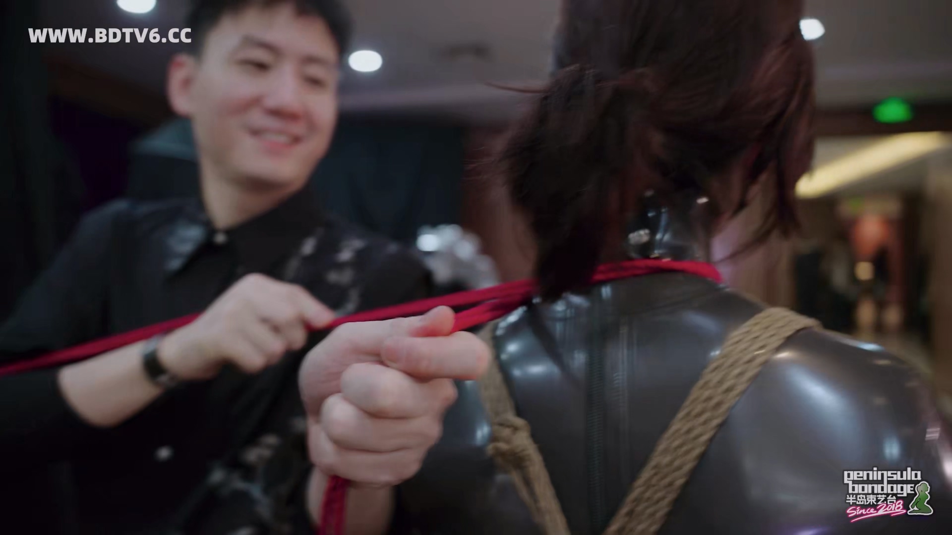 YT3035 ★感官于市:绳.mp4_20251209_021440.718.jpg