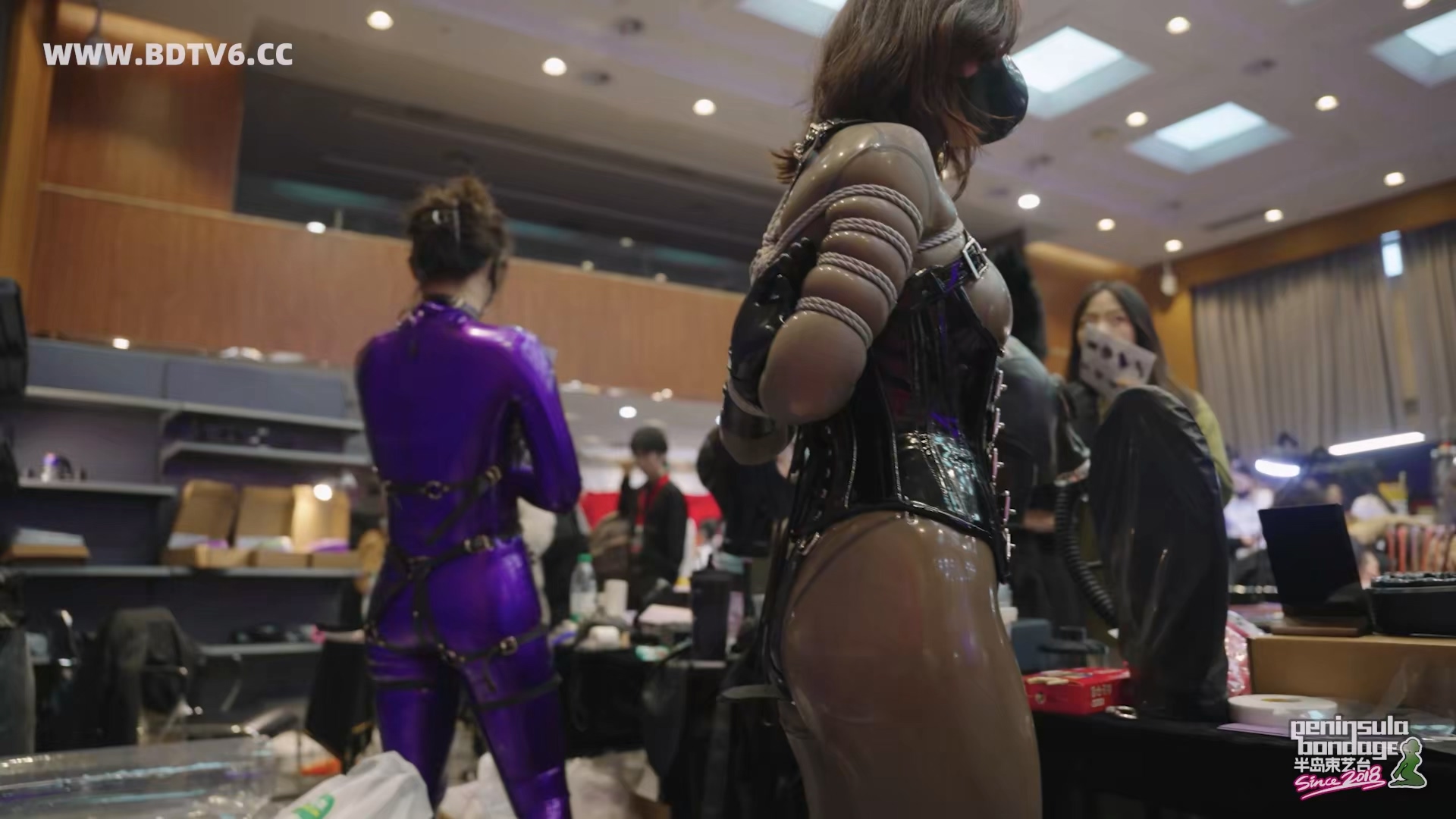 YT3035 ★感官于市:绳.mp4_20251209_021749.899.jpg