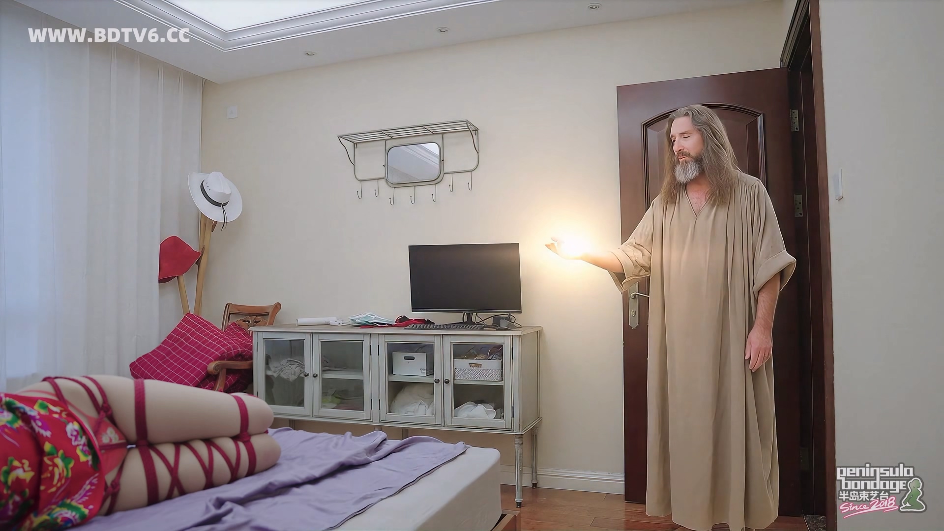 YT3047 ★上帝的新旨.mp4_20251222_052058.399.jpg