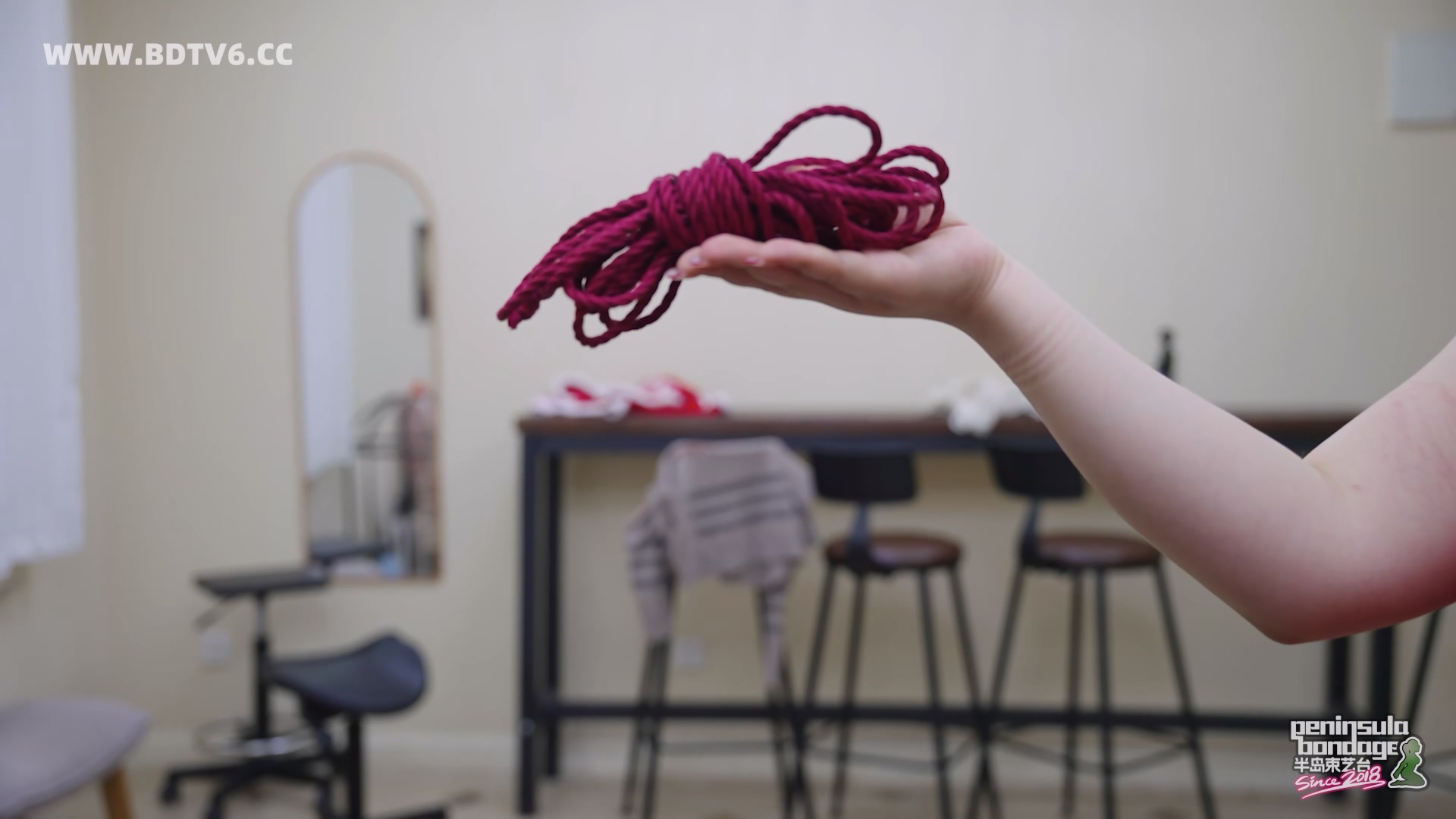 YT3051 ★圣诞女人.mp4_20251225_022427.185.jpg