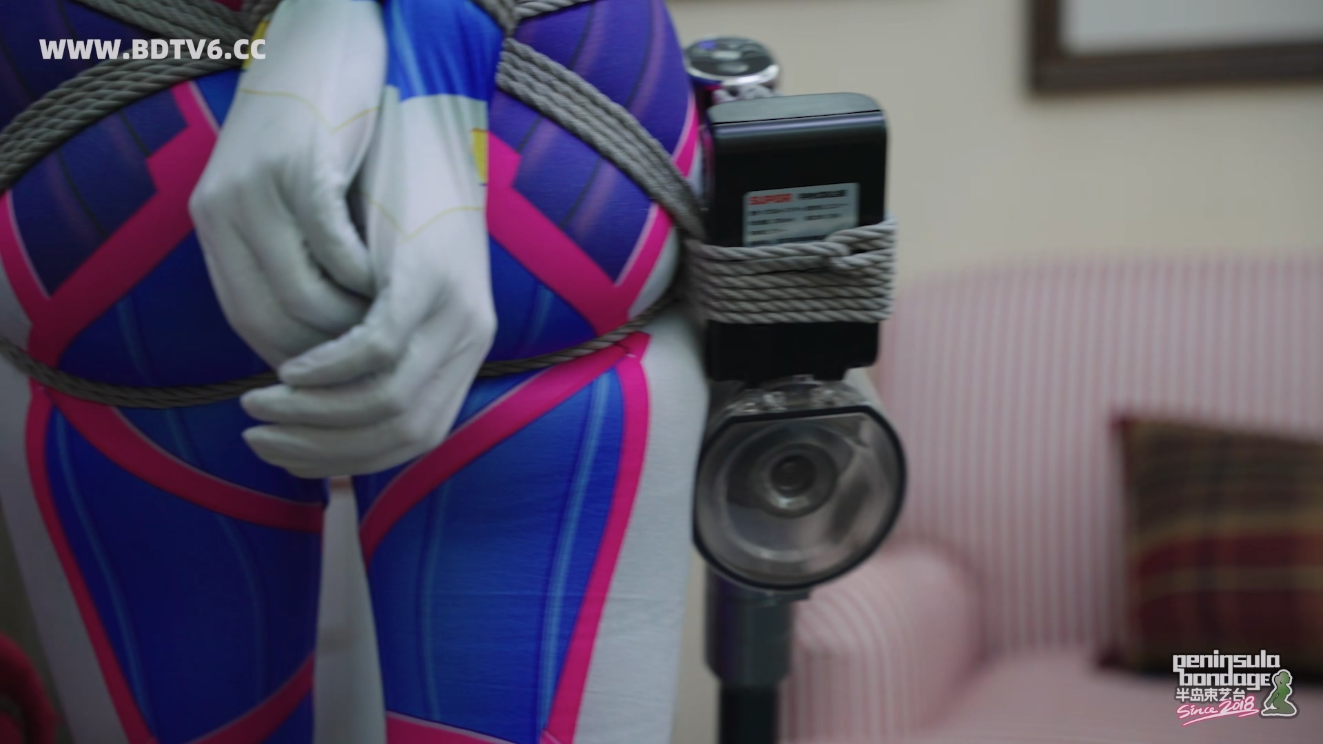 YT3046 多功能AI机器人管家.mp4_20251222_005320.782.jpg