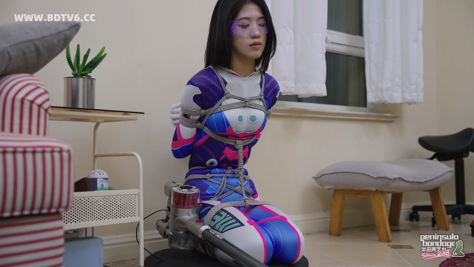 YT3046 多功能AI机器人管家.mp4_20251222_005400.322.jpg